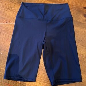 CRZ YOGA Nakedfeel 10" Biker Shorts - True Navy - Size M 8/10